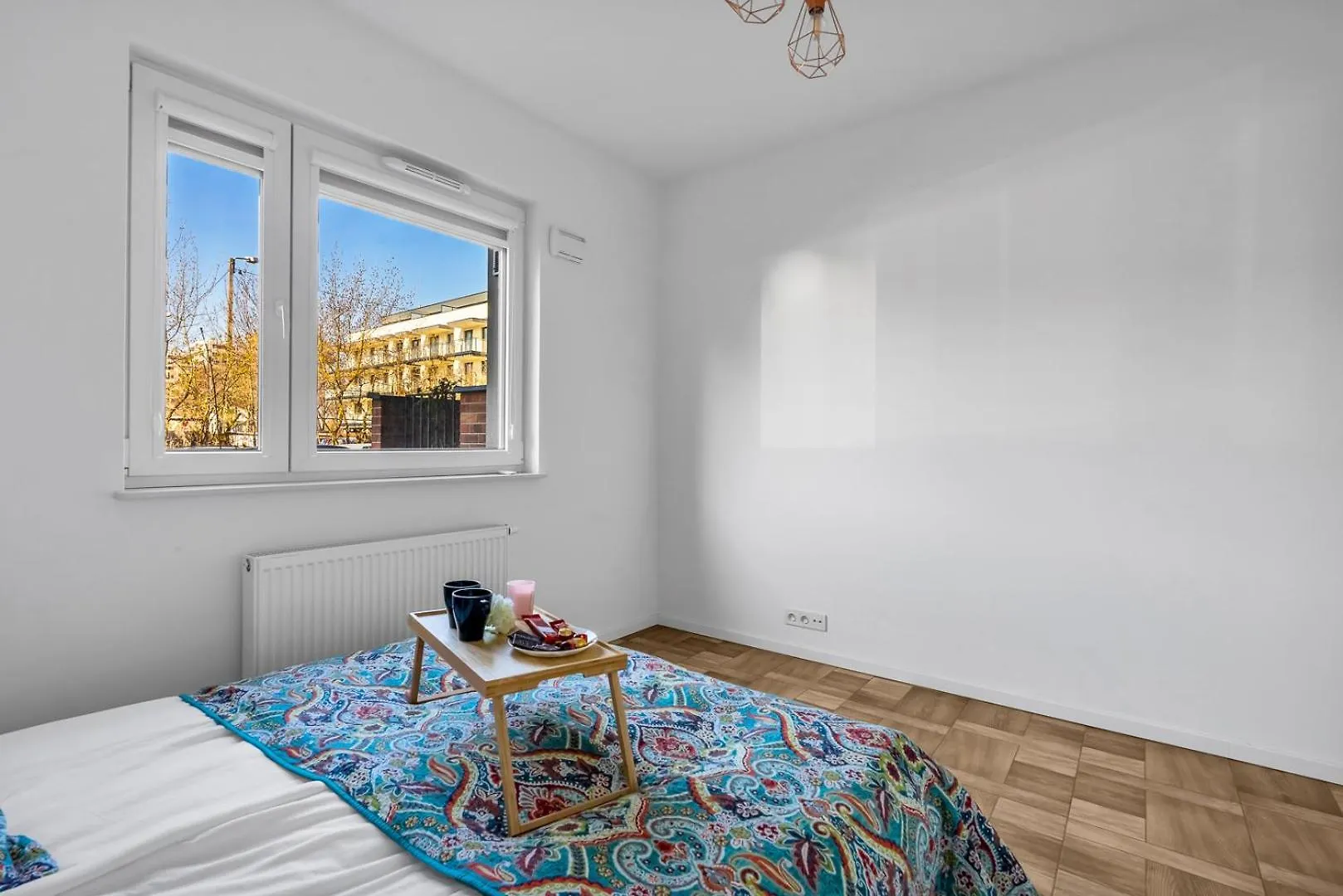 Praga Apartment - Terrace & Parking - By Rentujemy Varšava